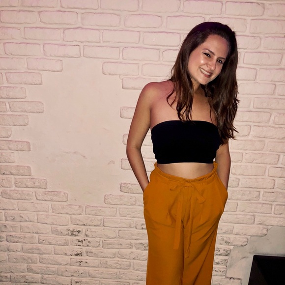 Meet your Posher, Alexis - Picture 1 of 1